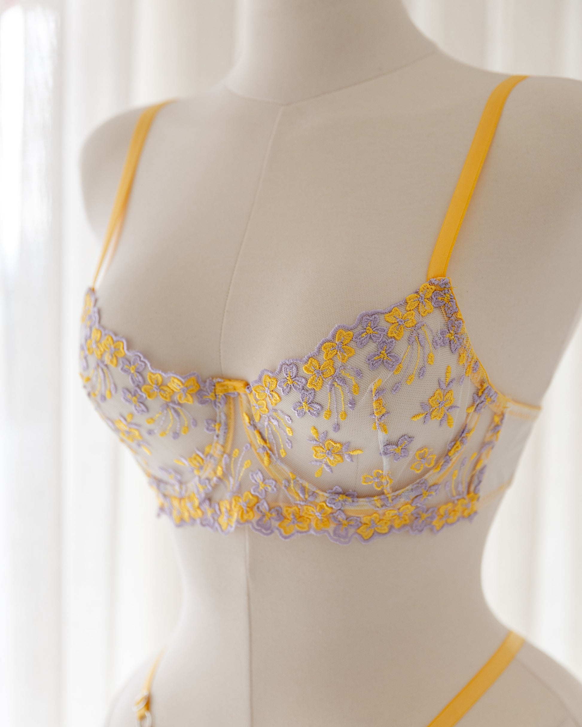 Cham Sarı Desteksiz Bralet Takım