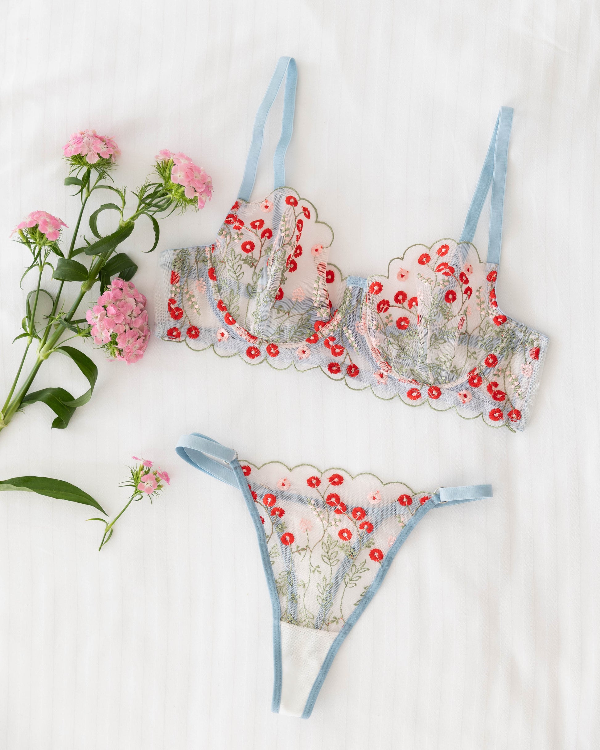 Flora Çiçekli Mavi Desteksiz Bralet Takım