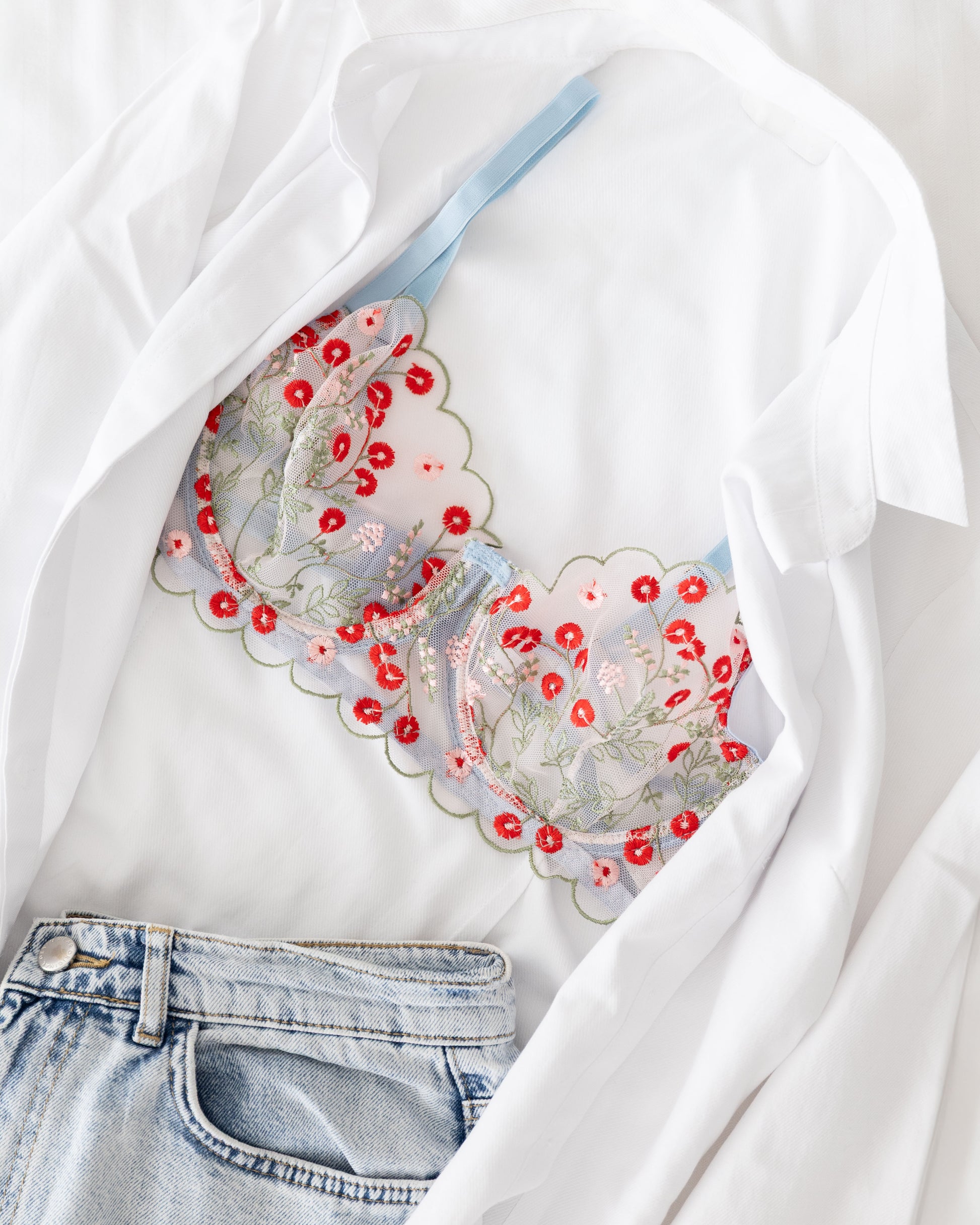 Flora Çiçekli Mavi Desteksiz Bralet Takım