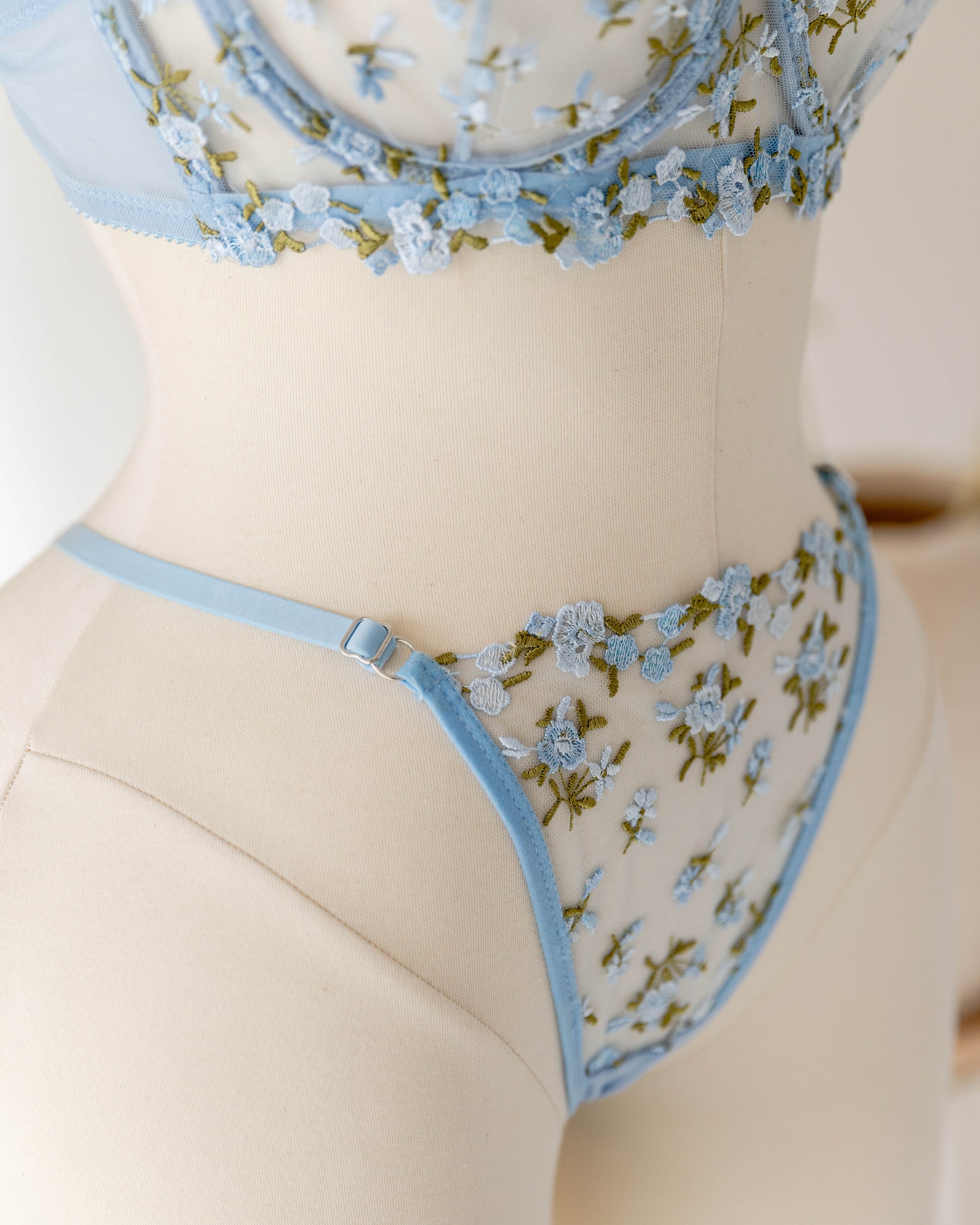 Jardin Çiçekli Mavi Bralet Takım