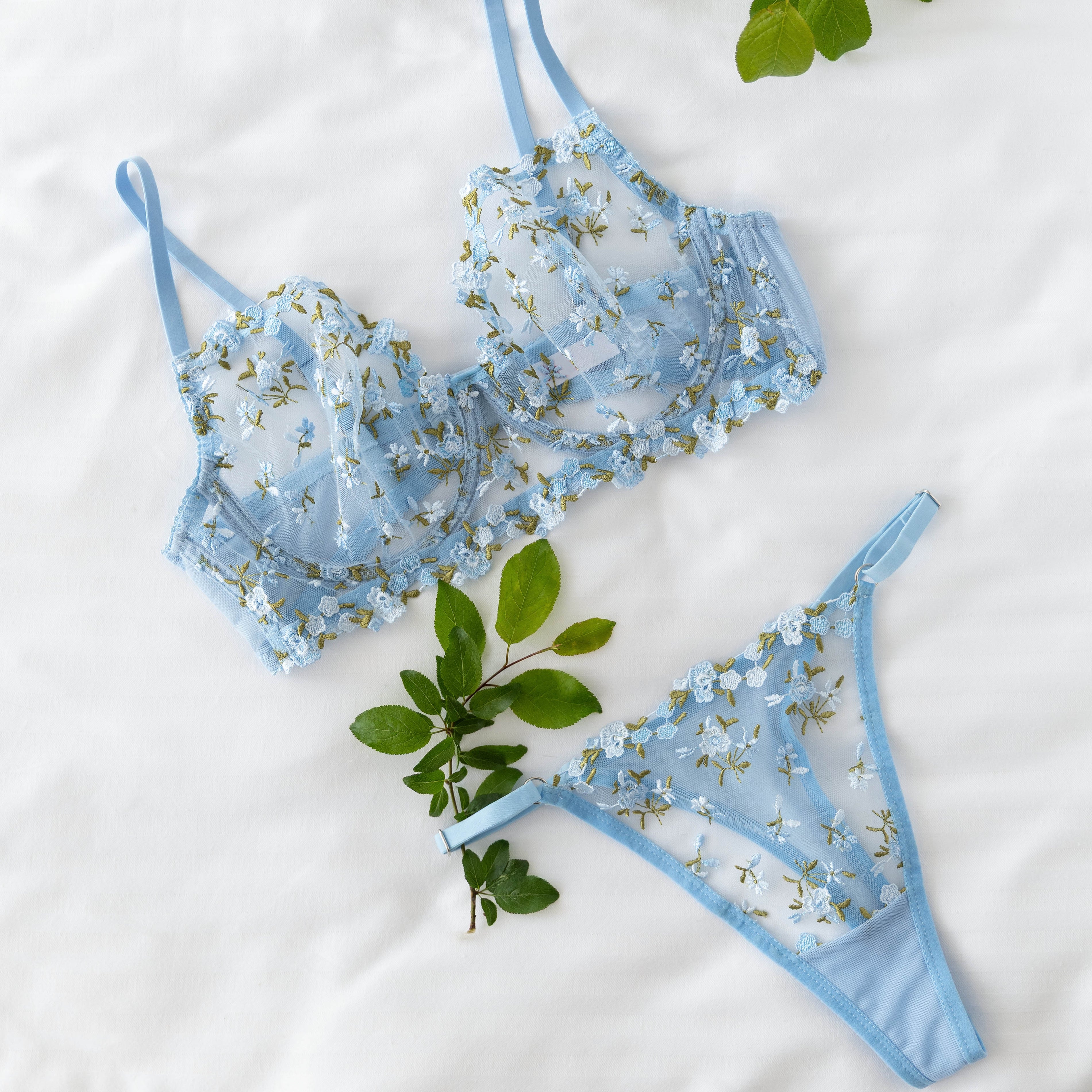 JARDIN ÇİÇEKLİ MAVİ BRALET TAKIM 2