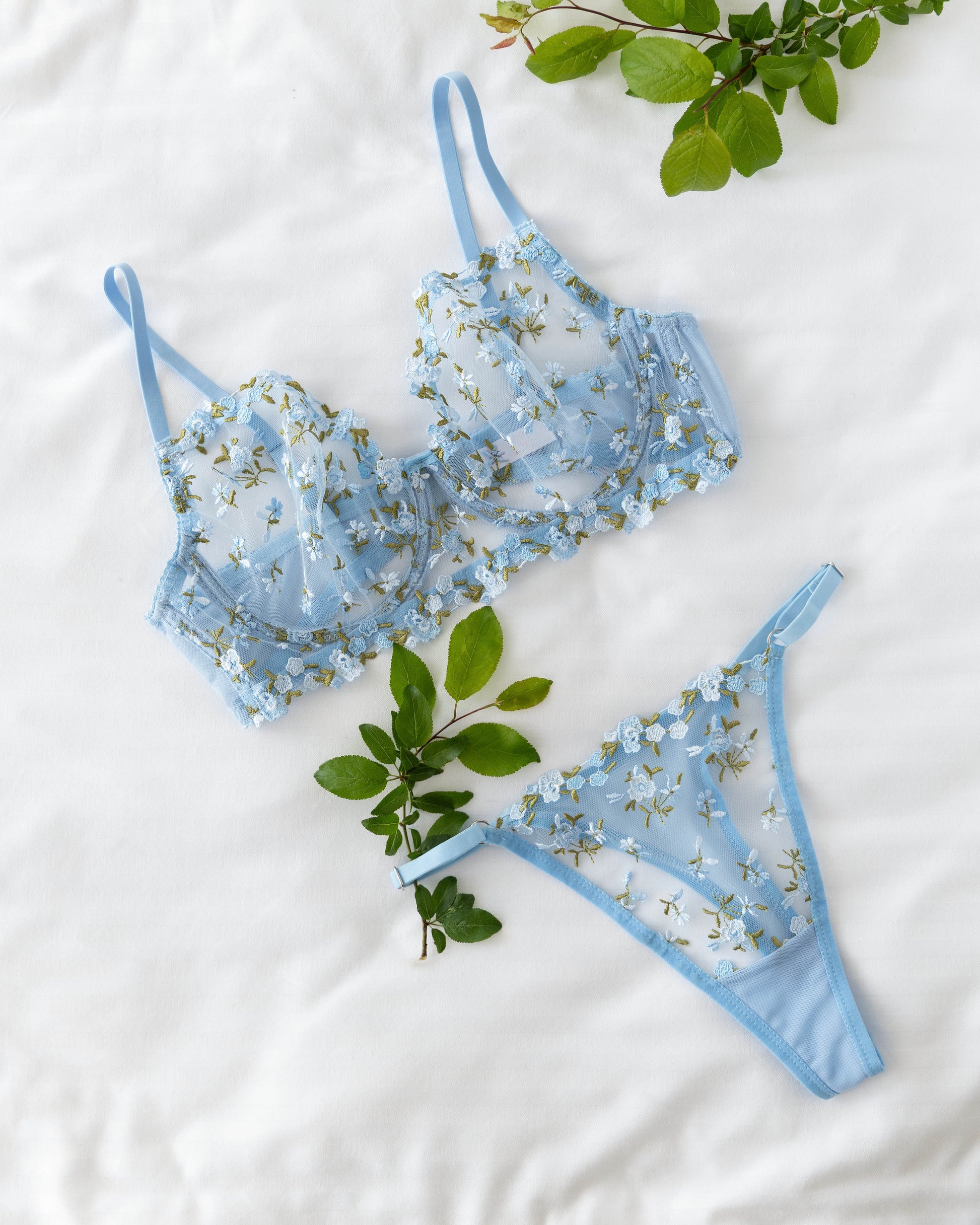 JARDIN ÇİÇEKLİ MAVİ BRALET TAKIM 2
