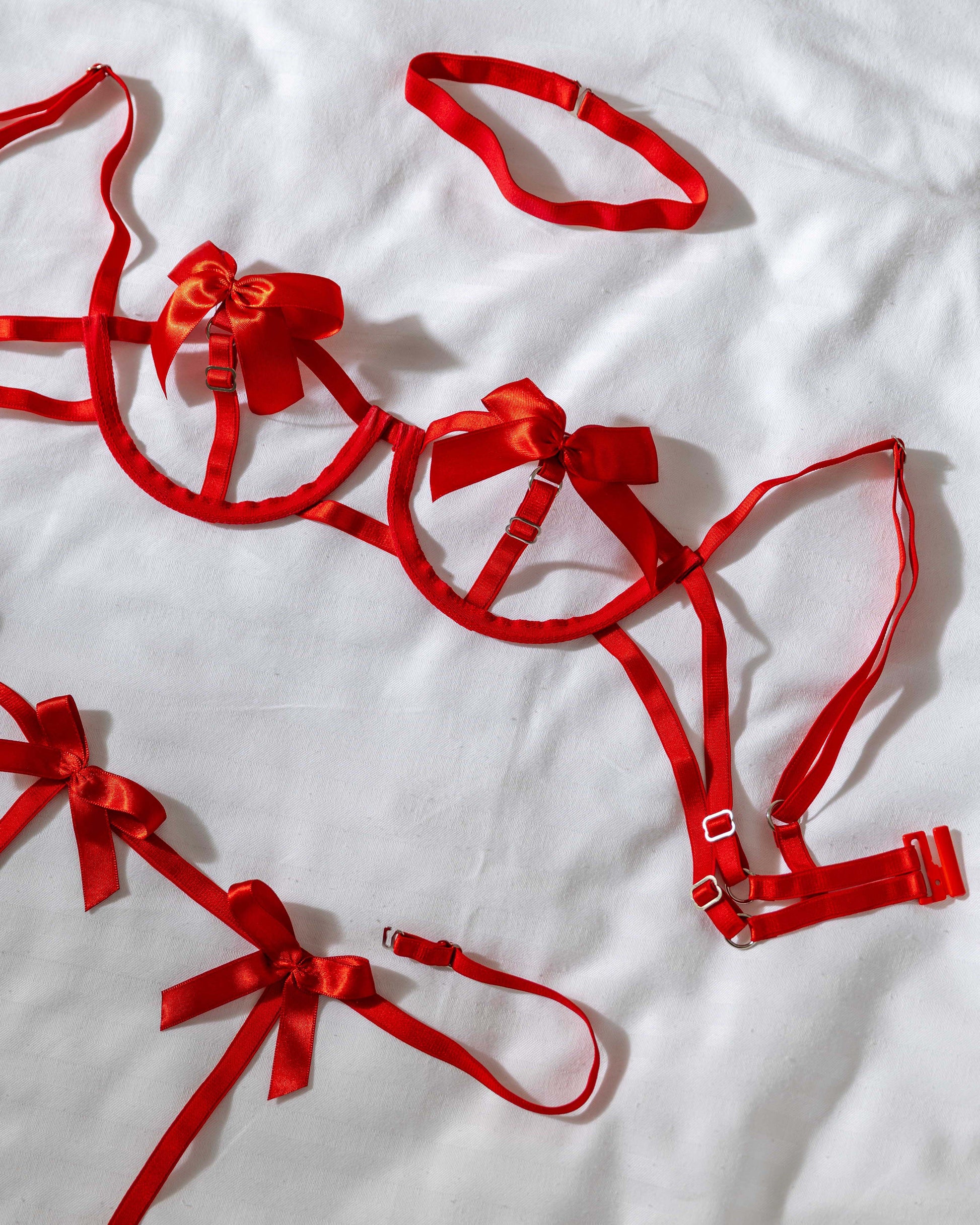 Lamia Kırmızı Kurdela Detaylı Harness Set