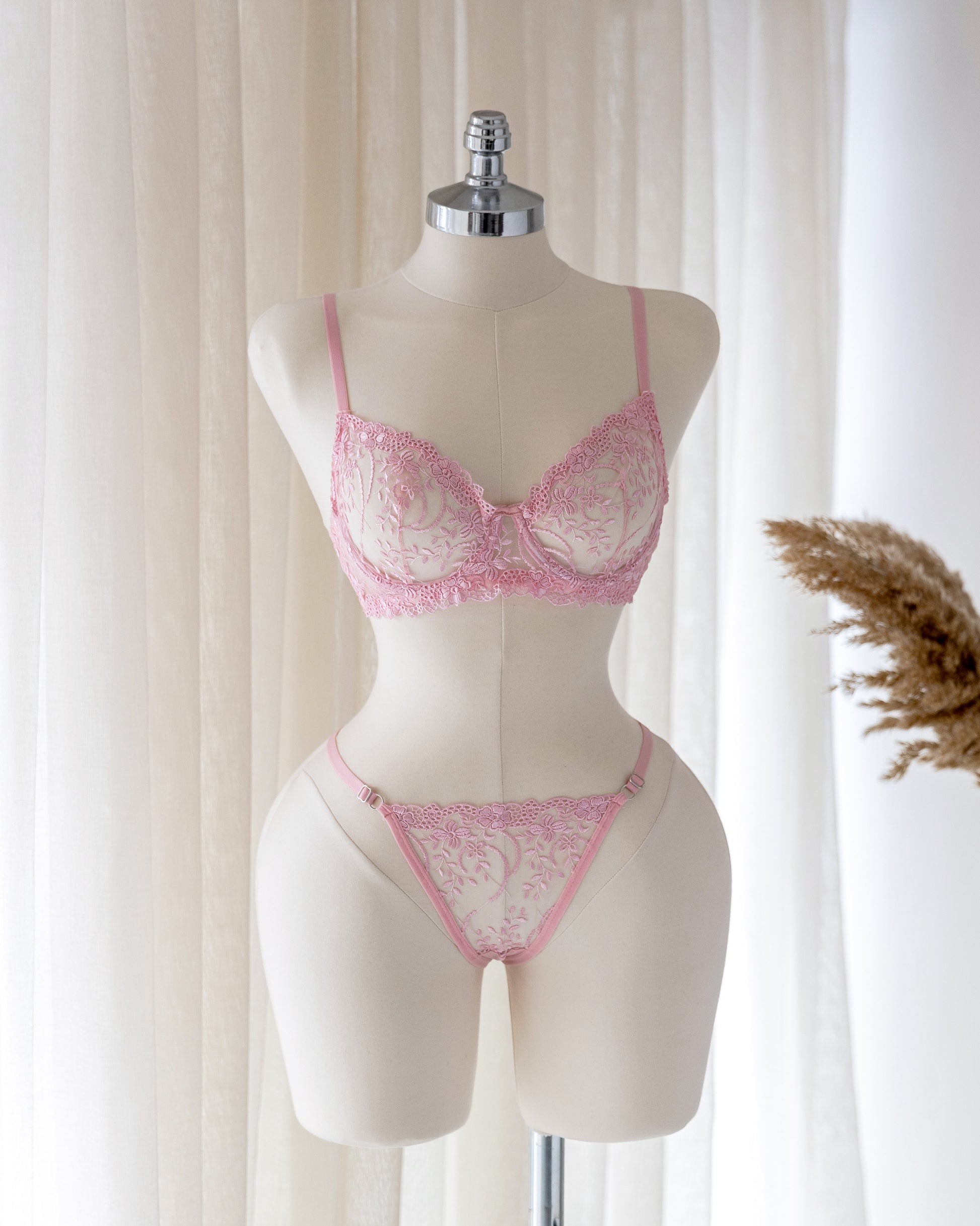 Pinky Pembe Dantelli Bralet Takım