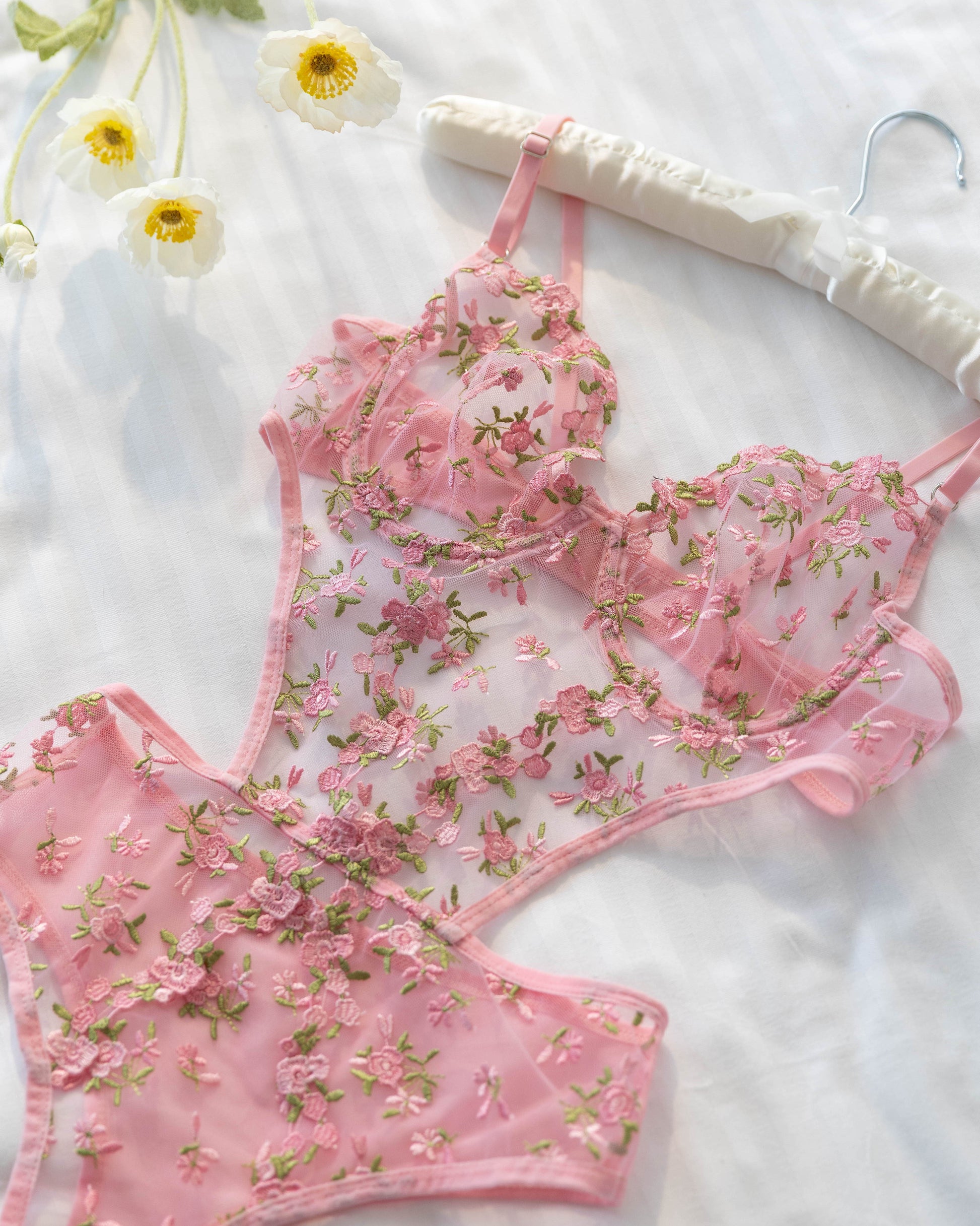 Pixie Çiçekli Pembe Bodysuit