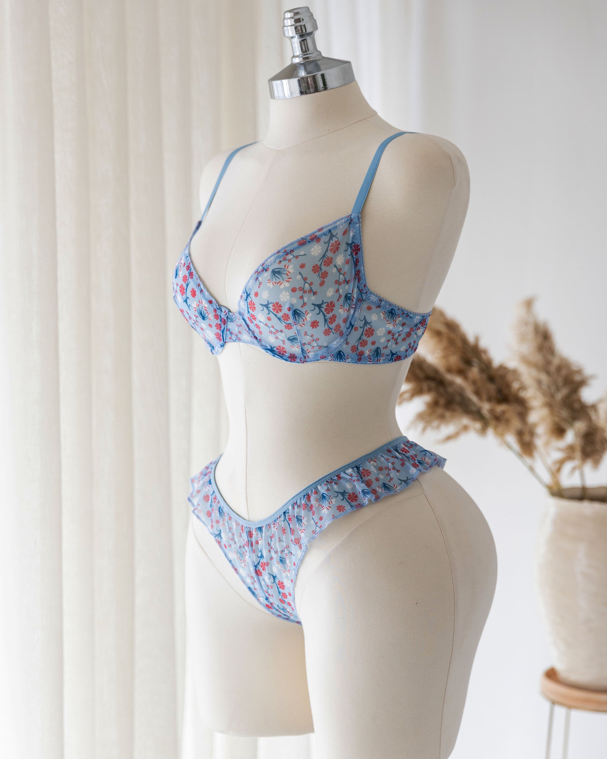 Sugar Çiçekli Mavi Tül Desteksiz Bralet Takım