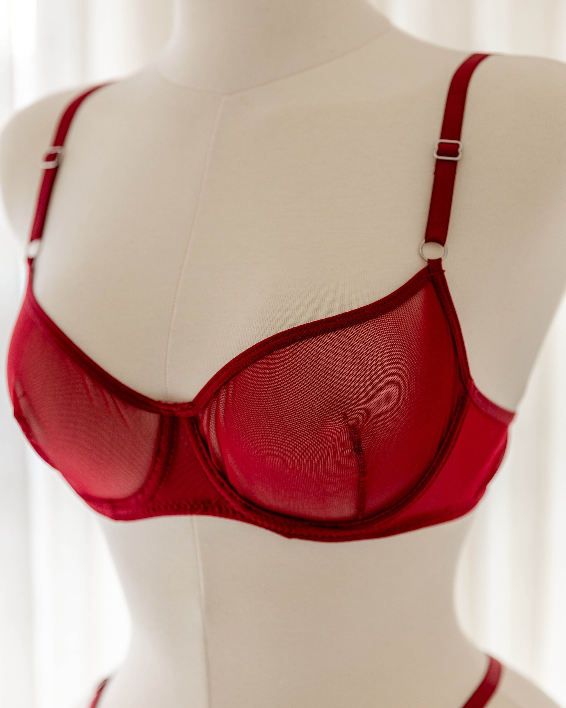 Velvet Bordo Tül Desteksiz Bralet Takım