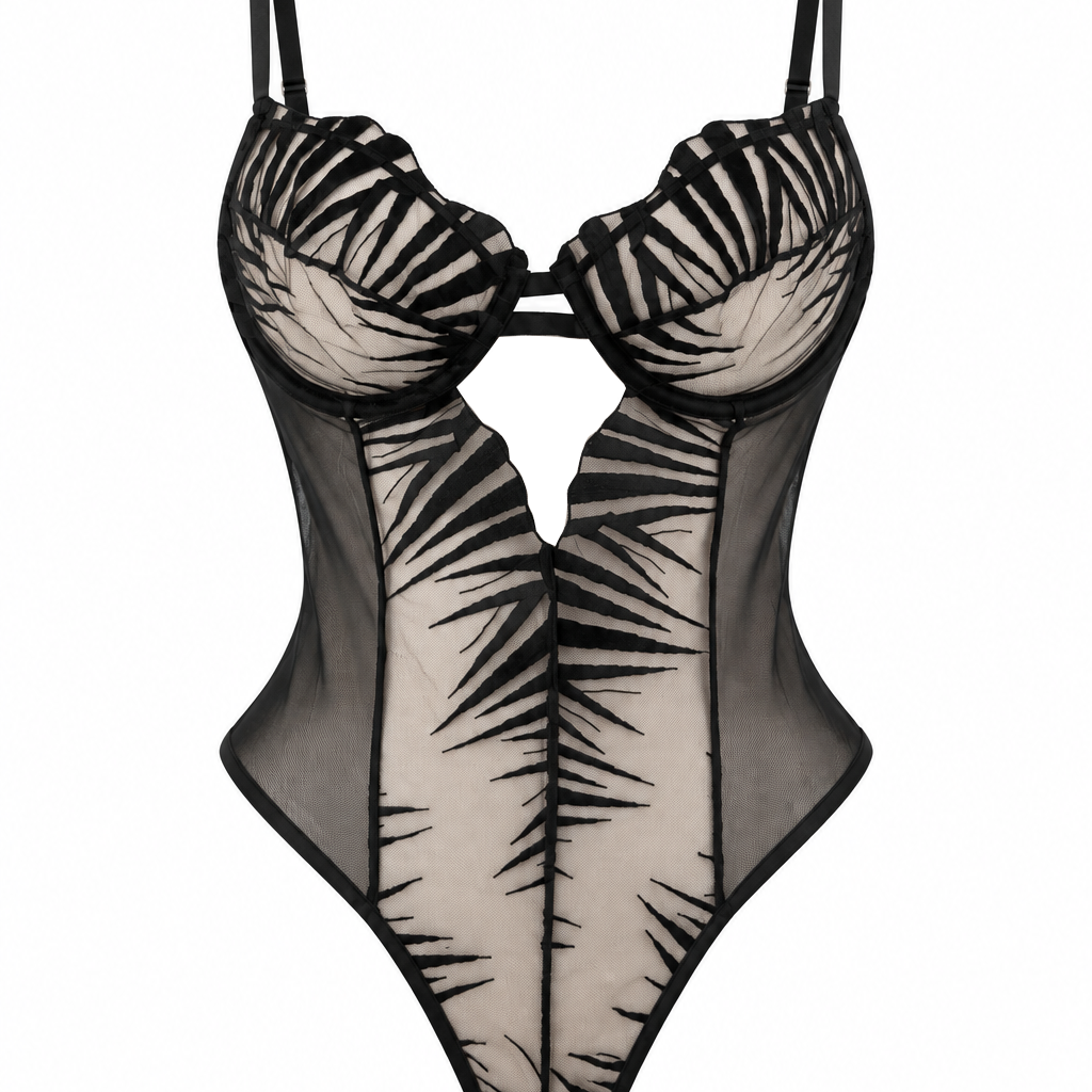 Nyx Siyah Transparan Bodysuit